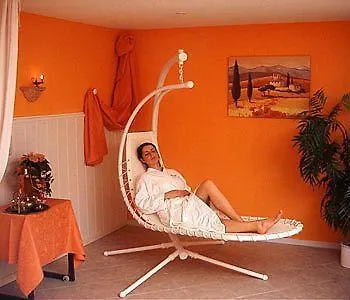 Sporthotel Kannenbaeckerland 3*